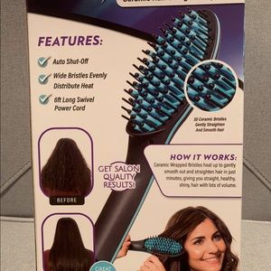 Silky Straight Ceramic Brush